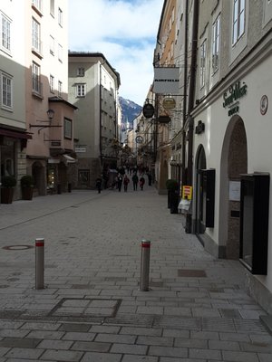 Getreidegasse by null