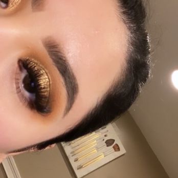 The Beauty Castle - Lashes by Mayra - Skin Care Near Me - Chicago, Illinois