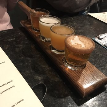 Eddie's Roadhouse - New American Near Me - Warwick, New York