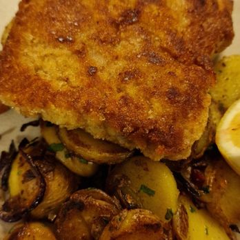Strammer Max - Cordon Bleu - Restaurants Near Me - Hemsbach, BW