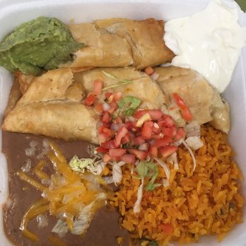 Mexico Restaurant - Chicken flautas combo - Mexican Near Me - Honolulu, Hawaii Mexico Restaurant - Chicken flautas combo - Mexican Near Me - Honolulu, Hawaii