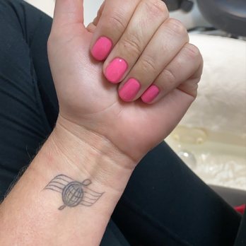 Red Hair by Rebeca - FIRST MANI SINCE MARCH - Hair Stylists Near Me - Miami, Florida Red Hair by Rebeca - FIRST MANI SINCE MARCH - Hair Stylists Near Me - Miami, Florida