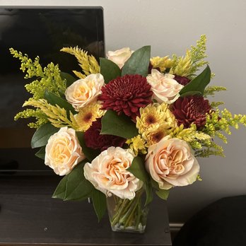 Secret Garden Rose - Florists Near Me - New York, New York Secret Garden Rose - Florists Near Me - New York, New York