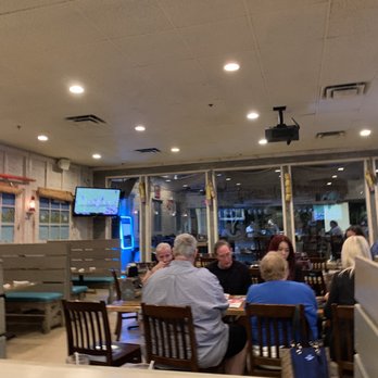 Hurricane Grill & Wings - American Near Me - Lake Worth, Florida