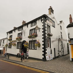 Swan & Royal Hotel