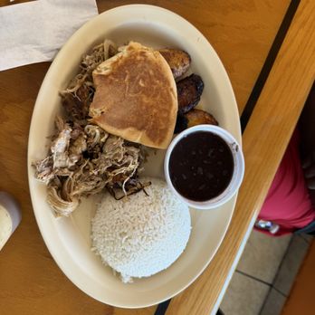 Cafe Con Leche - Shredded Pork - Cuban Near Me - South Daytona, Florida