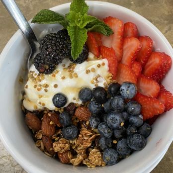 Cafe Topes - Granola & Yogurt - Coffee & Tea Near Me - Carlsbad, California