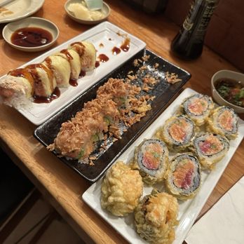 California Roll Factory - Hole in One, Love, Harvey Roll - Sushi Bars Near Me - Los Angeles, California California Roll Factory - Hole in One, Love, Harvey Roll - Sushi Bars Near Me - Los Angeles, California