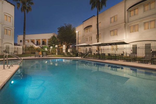 Homewood Suites by Hilton Tucson/St. Philip's Plaza University by null