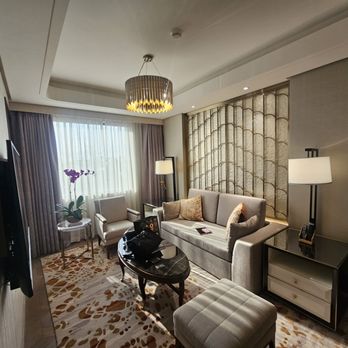 Admiral Hotel Manila - Hotels Near Me - Manila, NCR