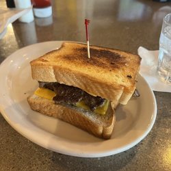 Pleasant Bar - Patty melt