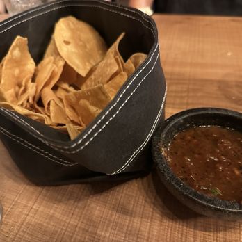 La Cantina On Main - Chips and salsa - New Mexican Cuisine Near Me - Canton, Georgia La Cantina On Main - Chips and salsa - New Mexican Cuisine Near Me - Canton, Georgia
