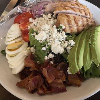 Park Avenue Tavern - Grilled Chicken Cobb salad - American Near Me - New York, New York