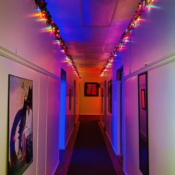 QQ Spa Massage - Such a nice, romantic hallway - Beauty & Spas Near Me - Las Vegas, Nevada QQ Spa Massage - Such a nice, romantic hallway - Beauty & Spas Near Me - Las Vegas, Nevada