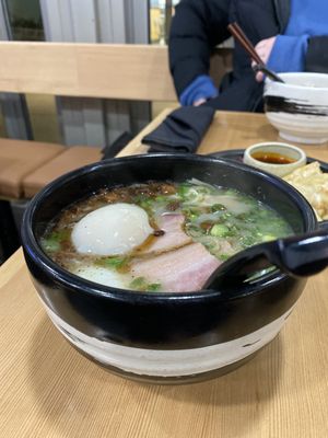 Boxer Ramen by null