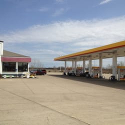 Freedom Oil Company - Exterior