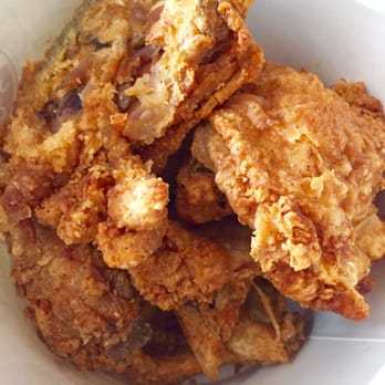 Vons - 16 Piece Chicken - $12.99, half fried - Grocery Near Me - Arcadia, California