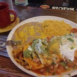 Fajita burrito and a big cup of coffee!!!(mmmmmmmmmmm!)