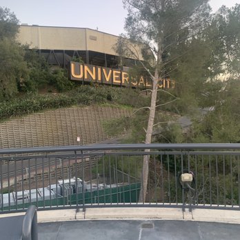 Universal Studios Hollywood - Nice place to take a photo with that family - Amusement Parks Near Me - Universal City, California Universal Studios Hollywood - Nice place to take a photo with that family - Amusement Parks Near Me - Universal City, California