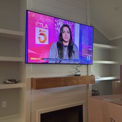 Don's Tv Appliance - I had Dons tv install my new TV. Rudy was amazing customer service at the store. Jon and Toug delivered and installed.