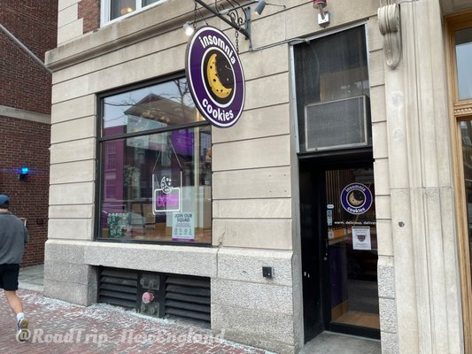 Insomnia Cookies by null