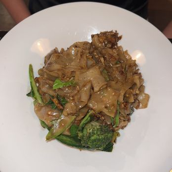 Lan Larb Chiang Mai - Pad See Ew - Thai Near Me - New York, New York