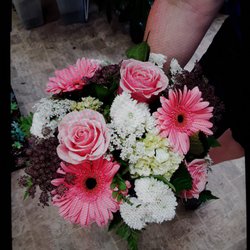 Last Minute Gifts And Flowers