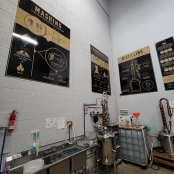 Ko'olau Distillery - Presentation Area - Distilleries Near Me - Kailua, Hawaii