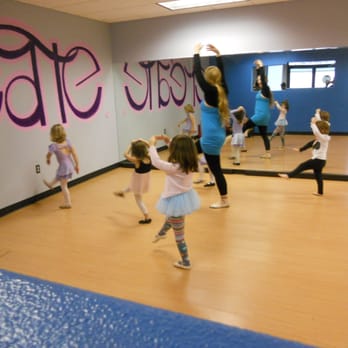Grand Performing Arts - Pre-ballet class with Miss. Reagan. - Performing Arts Near Me - Livermore, California Grand Performing Arts - Pre-ballet class with Miss. Reagan. - Performing Arts Near Me - Livermore, California