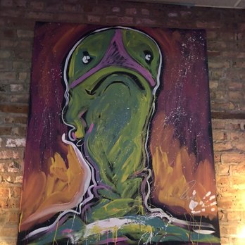 Pequod's Pizza - Pizza Near Me - Chicago, Illinois