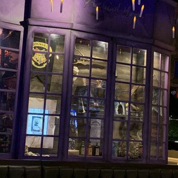 ComicX Restaurant Bar & Store - American Near Me - Phoenix, Arizona ComicX Restaurant Bar & Store - American Near Me - Phoenix, Arizona