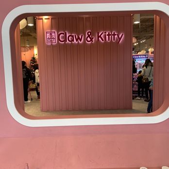 Claw & Kitty - Arcades Near Me - Markham, Ontario
