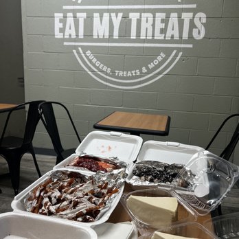 Eat My Treats - Cheesecake and cheesecake chimichangas w sweet potato fries - American Near Me - Southgate, Michigan Eat My Treats - Cheesecake and cheesecake chimichangas w sweet potato fries - American Near Me - Southgate, Michigan