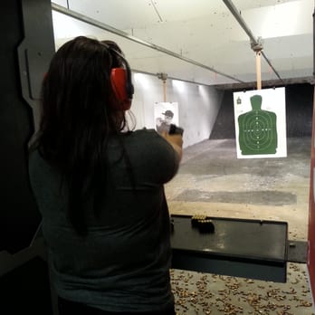 Top Gun - First time at the range ^^ - Gun/Rifle Ranges Near Me - Houston, Texas