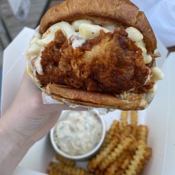 Jay Bird's Chicken - Photo credit IG: @mags.foodie - Chicken Shop Near Me - Long Beach, California Jay Bird's Chicken - Photo credit IG: @mags.foodie - Chicken Shop Near Me - Long Beach, California