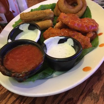 The Windmill - Sample platter could have been better - Salad Near Me - Soledad, California