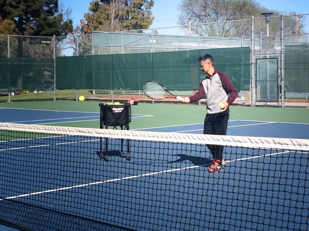 Play Fluid Tennis Logo