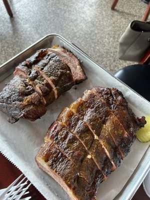 Woodyard Bar-B-Que by null