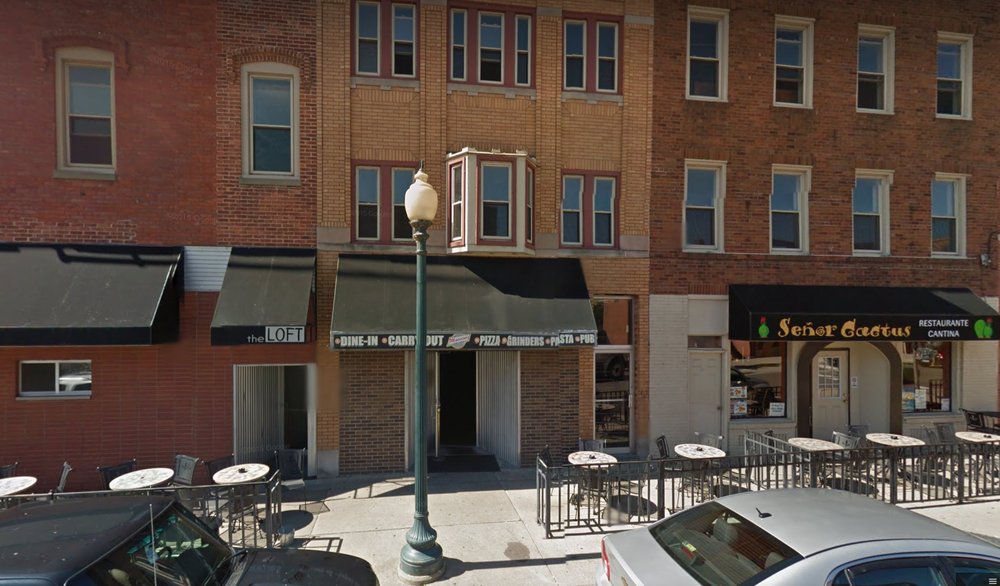 MANCINO’S PIZZA AND GRINDERS Updated July 2024 124 E Front St