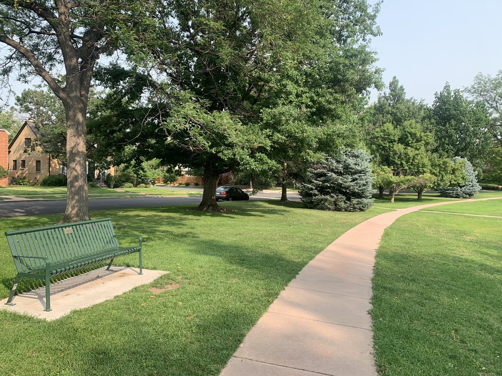 BONNIE BRAE PARK Updated August 2024 860 S Ellipse Way, Denver