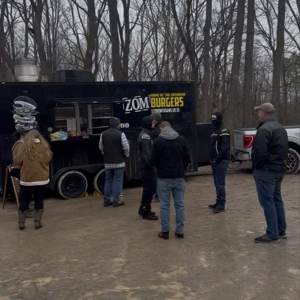ZOMburger's - Picture of the food truck and the people - Food Trucks Near Me ZOMburger's - Picture of the food truck and the people - Food Trucks Near Me