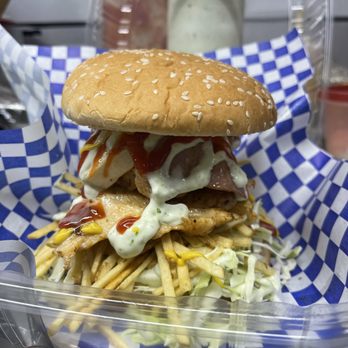 El Rincon Venezolano - Grilled Chicken Burger - Venezuelan Near Me - Spring, Texas El Rincon Venezolano - Grilled Chicken Burger - Venezuelan Near Me - Spring, Texas