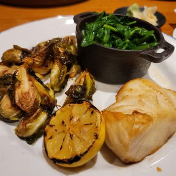 King's Fish House - Corona - Seafood Near Me - Corona, California