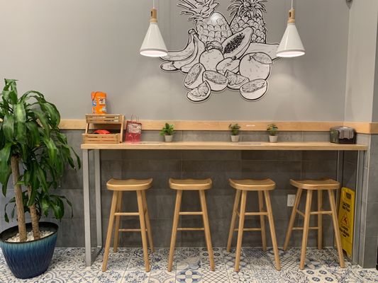 Yifang Taiwan Fruit Tea by null