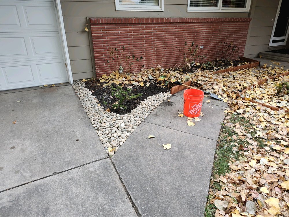 Infinity Lawn Care - tree service in Lincoln, NE