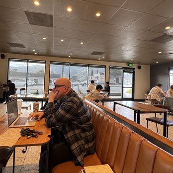 Starbucks - Coffee & Tea Near Me - Glendale, California Starbucks - Coffee & Tea Near Me - Glendale, California