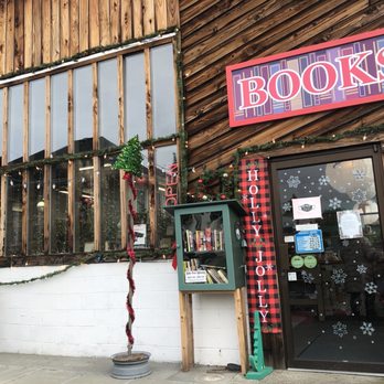 3rd Street Book Exchange - Front of store. - Used Bookstore Near Me - Marysville, Washington 3rd Street Book Exchange - Front of store. - Used Bookstore Near Me - Marysville, Washington