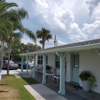 Islander Inn - Hotels Near Me - Vero Beach, Florida Islander Inn - Hotels Near Me - Vero Beach, Florida