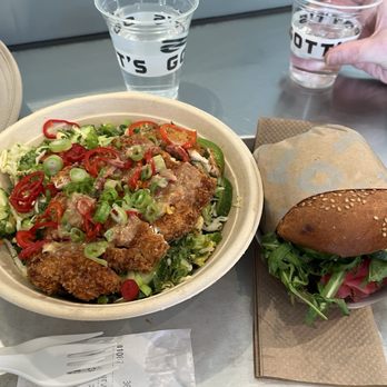 Gott's Ferry Building - Vietnamese Chicken salad Chicken Schnitzel burger - Burgers Near Me - San Francisco, California Gott's Ferry Building - Vietnamese Chicken salad Chicken Schnitzel burger - Burgers Near Me - San Francisco, California