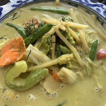 Siam House - Green Curry - Thai Near Me - Bloomington, Indiana